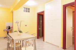 Fotografie z fotogalerie ubytování Stanza per 4 ospiti nel centro, a due passi dal mare - Il Mozzo! v destinaci Campora San Giovanni