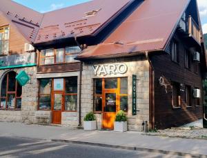 Budova, kde se hotel nachází
