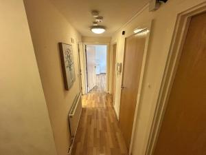 Fotografie z fotogalerie ubytování Tranquil 2BR in Croydon Thornton v destinaci Thornton Heath