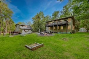 Κήπος έξω από το Lake harmony estates beach and lake access