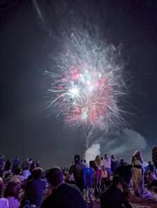 Khách lưu trú tại Walk to Beach Pier Sunset Suites 9 +22 ảnh