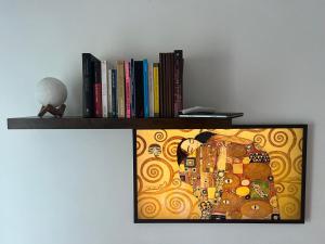 TV a/nebo společenská místnost v ubytování Gate 10
