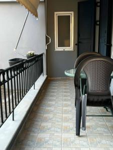 Balkón nebo terasa v ubytování Apostolos House