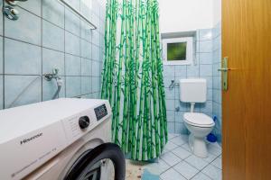 Koupelna v ubytování Apartments Jase + 37 fotografií