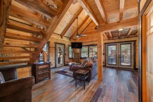 Foto dalla galleria di Red Cedar Lodge By Avada Properties a Sevierville