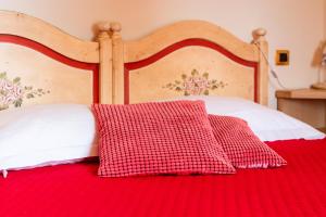 Gallery image of Hotel & Restaurant AL TRIVIO in Altana