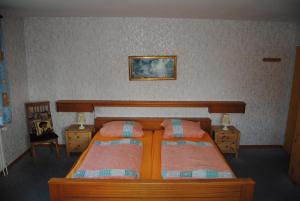 Postel nebo postele na pokoji v ubytování Schule 5