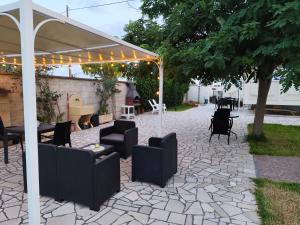 Κήπος έξω από το Villa Tersa