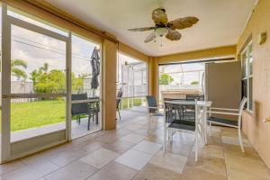 Αίθριο ή υπαίθριος χώρος στο Screened Patio and Hot Tub Port St Lucie Home!