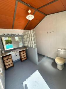 Et badeværelse på Casa de las Palmeras Golf