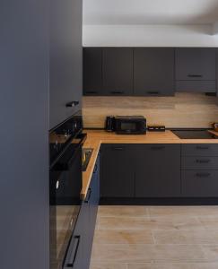 Φωτογραφία από το άλμπουμ του Maisonette with communal Pool in Qala - By Solea σε Qala