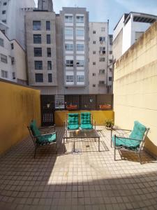 Basen w obiekcie Pleno centro, Terraza, Principe, 5 min casco vello y estación AVE lub w pobliżu