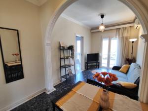 TV a/nebo společenská místnost v ubytování Port House Apartment