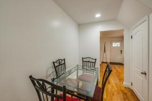 Fotografie z fotogalerie ubytování 3 Mi to Nassau Coliseum Spacious Hempstead Home! v destinaci Hempstead + 21 fotografií