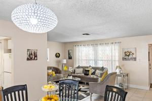 Foto dalla galleria di Amazing Home Just Mins To Hospitals Golf & Parks a Plantation Altre 32 foto