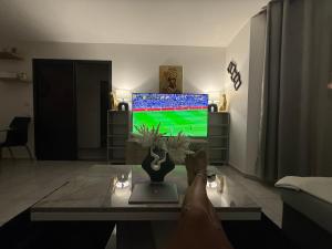 Televisyen dan/atau pusat hiburan di Loft BENUB SERENITY