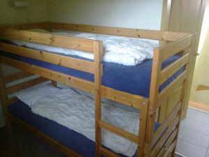 Gallery image of G&oacute;lya Villa Park in Velence