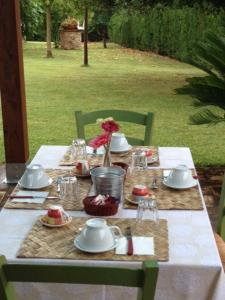 A garden outside Il Gallo Del Vicino