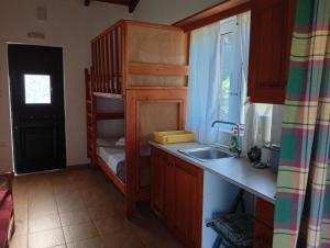 Kuchyňa alebo kuchynka v ubytovaní Villa Georgina B&B