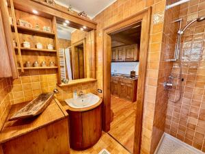 Koupelna v ubytování Ca del Rio - Cortina