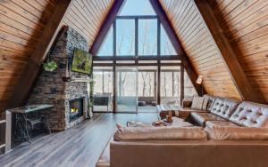 Posezení v ubytování Cozy Days Hideaway - Modern rustic vibes mountain views