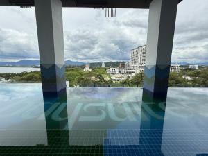 Gallery image of BaySuites Luxury Sea&Mountain View 22-19 in Kota Kinabalu