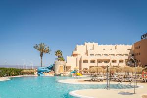 Bazén v ubytování ALEGRIA Cabo De Gata nebo v jeho okolí