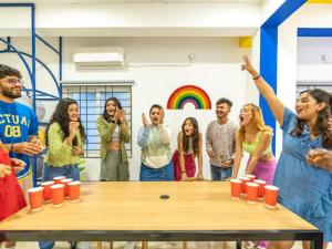 入住The Hosteller Bangalore, Koramangala的客人