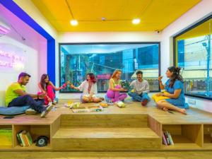 入住The Hosteller Bangalore, Koramangala的客人