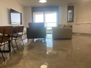 Posezení v ubytování SeaNest Eilat