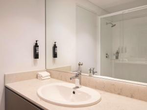 Koupelna v ubytování ibis Styles Sydney Central