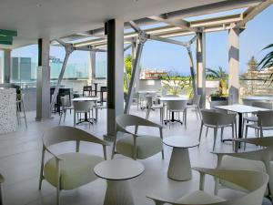 Restaurace v ubytování Mercure Larnaca City