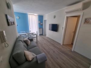 TV a/nebo společenská místnost v ubytování Residence Serenella - Dependance
