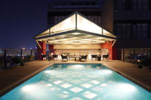 Πισίνα στο ή κοντά στο Orchid Hotel Chandigarh,Zirakpur