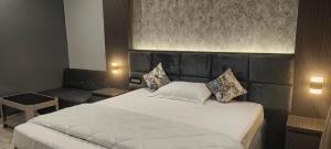 シルチャルにあるHotel Valley Innのギャラリーの写真 +14枚の写真