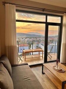 Φωτογραφία από το άλμπουμ του Green Roof Terrace with Sea and Nature view σε Gökçeada