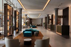 Posezení v ubytování Milan Marriott Hotel