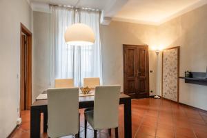 Gallery image of I Fossi Apartment - Lucca in Lucca