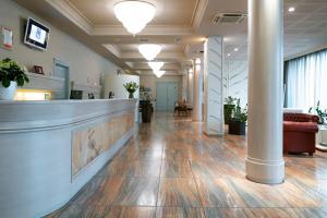 Vstupní hala nebo recepce v ubytování Grand Hotel Forlì