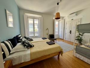 TV a/nebo společenská místnost v ubytování Lisbon Lounge Hostel