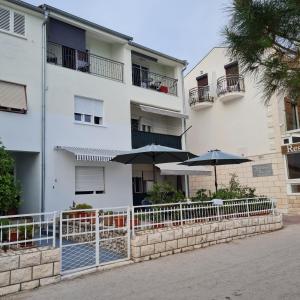 Photo de la galerie de l'établissement Apartmani Cool & Chill, à Gradac