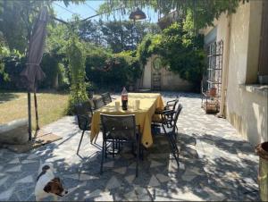 Κήπος έξω από το La Maison de Francoise