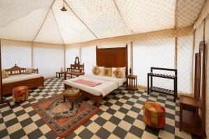Gallery image of Jaislamer Sunrise Desert Resort with pool in Jaisalmer +31 photos