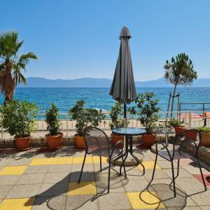 Photo de la galerie de l'établissement Apartmani Cool & Chill, à Gradac 86 autres photos