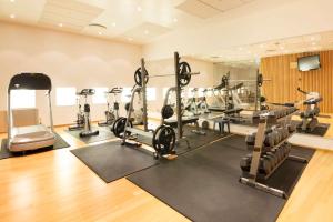 Fitness centrum a/nebo fitness zařízení v ubytování Scandic Parken