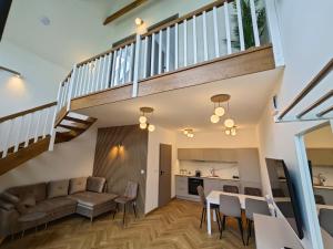 Posedenie v ubytovaní Apartamenty Zielona Lipka
