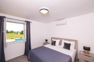 Fotografie z fotogalerie ubytování Villa Stone House with Pool v destinaci Nin