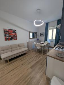 Χώρος καθιστικού στο Maison Maurizio Marconi