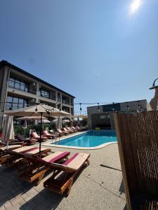 Bazén v ubytování Complex PopDan nebo v jeho okolí + 37 fotografií