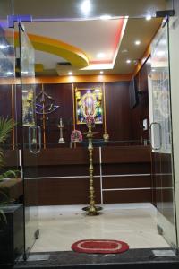 Vstupní hala nebo recepce v ubytování Hotel New Amirtham inn